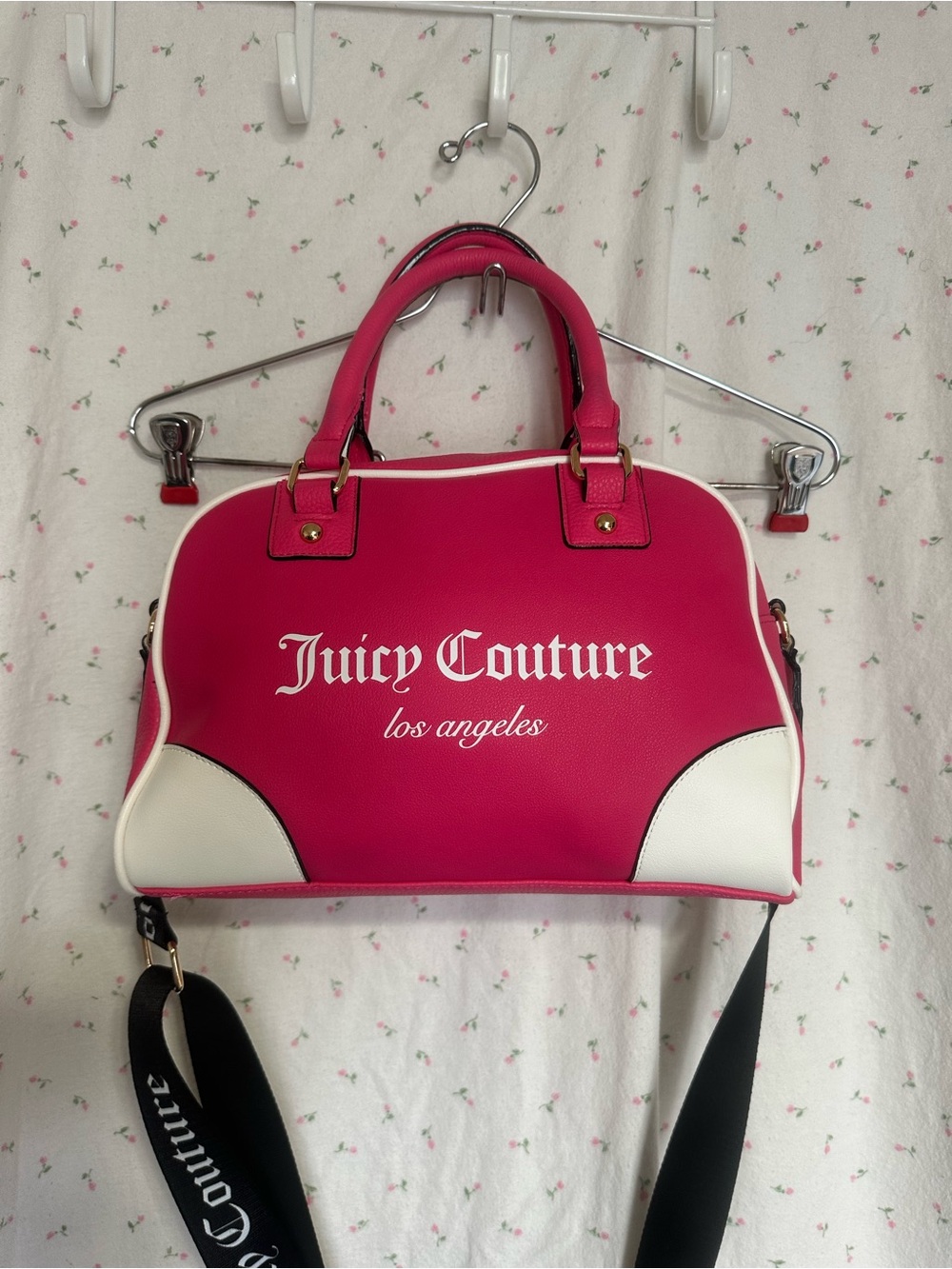 Juicy Couture Hot Pink and White Dome Satchel with Logo Strap - Picture 2 of 14